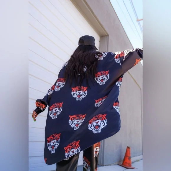 ⚡️DRESSED IN LALA TIGRESS PLAYSUIT - Picture 2 of 6